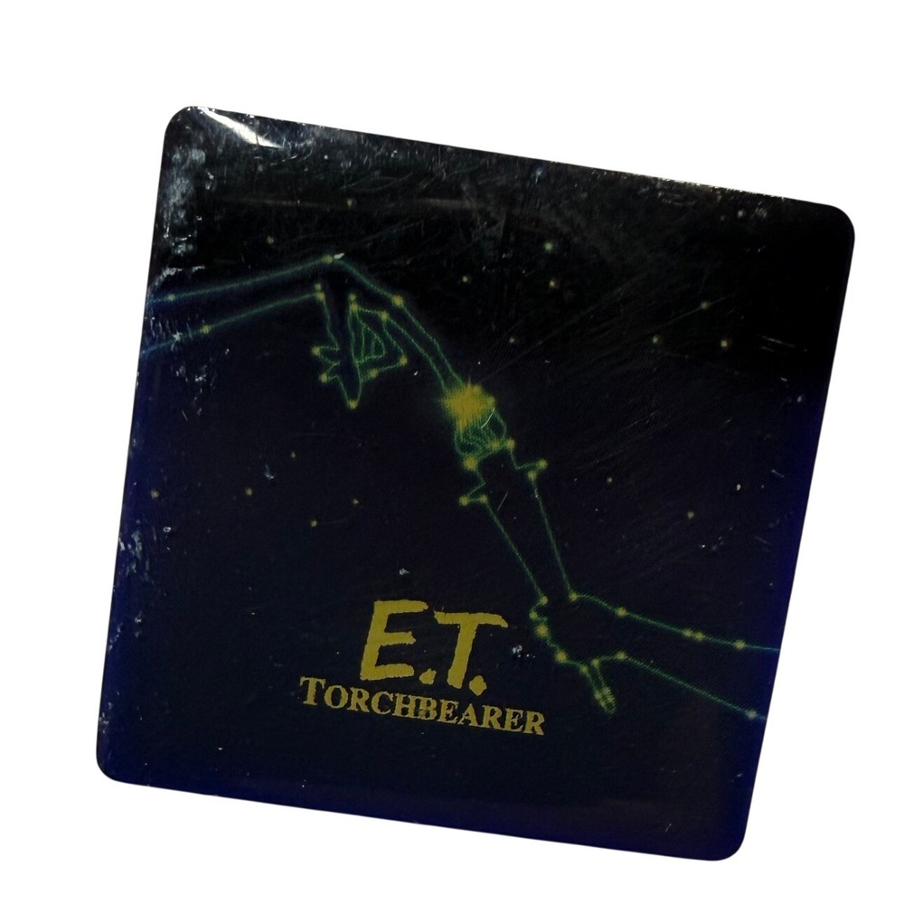 Vintage ET The Extra-Terrestrial Torchbearer Pin